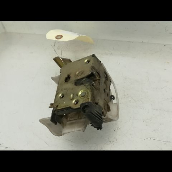 Serrure porte avg occasion FIAT PUNTO I Phase 1 11-1993->10-1999 D S 46759834 1