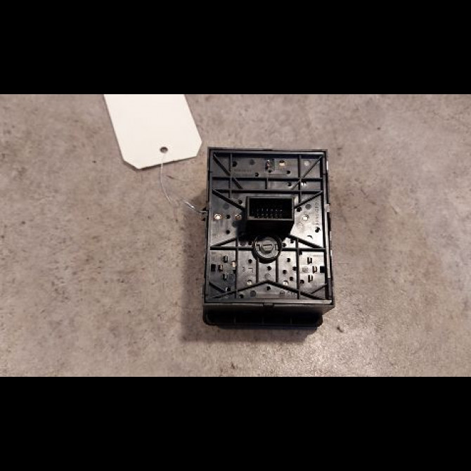 Interrupteur commande de phares occasion OPEL CORSA III Phase 1 10-2000->08-2003 1.2i 16v 75ch 9185413 2