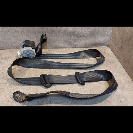 Ceinture arrière gauche occasion VOLKSWAGEN POLO IV Phase 2 05-2005->09-2009 1.4 TDI 70ch 6Q0857805ATTM