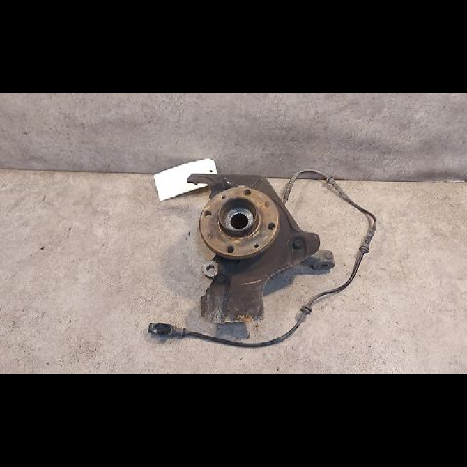 Moyeu avg occasion ALFA ROMEO MI.TO MI.TO Phase 1 2008-09-01->2016-12-31 1.3 JTDM 95ch 71745047 1