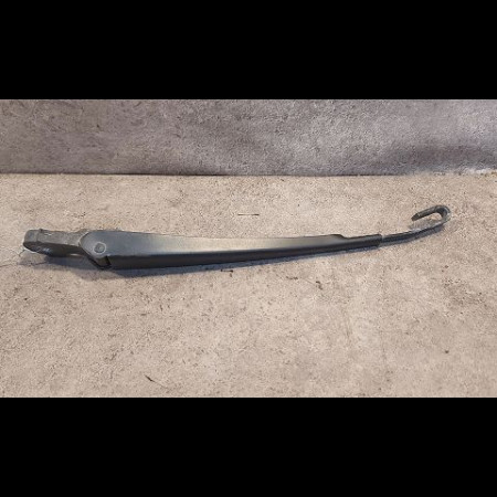 Bras essuie-glace arrière occasion AUDI A6 II Phase 2 07-2001->05-2004 2.5 TDi 180ch