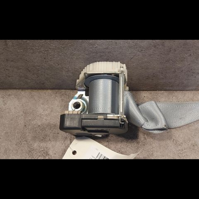Ceinture avant droite occasion OPEL CORSA III Phase 2 08-2003->09-2006 1.3 CDTI 70ch 13181454 2