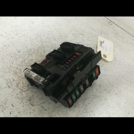 Platine fusible av occasion CITROEN C5 I Phase 1 03-2001->09-2004 2.0 HDi 110ch