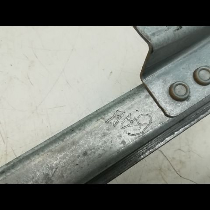 Mecanisme leve-glace arrière gauche occasion PEUGEOT 307 Phase 1 04-2001->06-2005 1.4 HDI 8v 70ch 9223A1 2