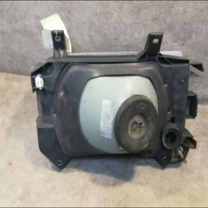 Phare droit occasion VOLKSWAGEN TRANSPORTER IV Phase 1 09-1990->03-1996 1.9 D 701941106 2