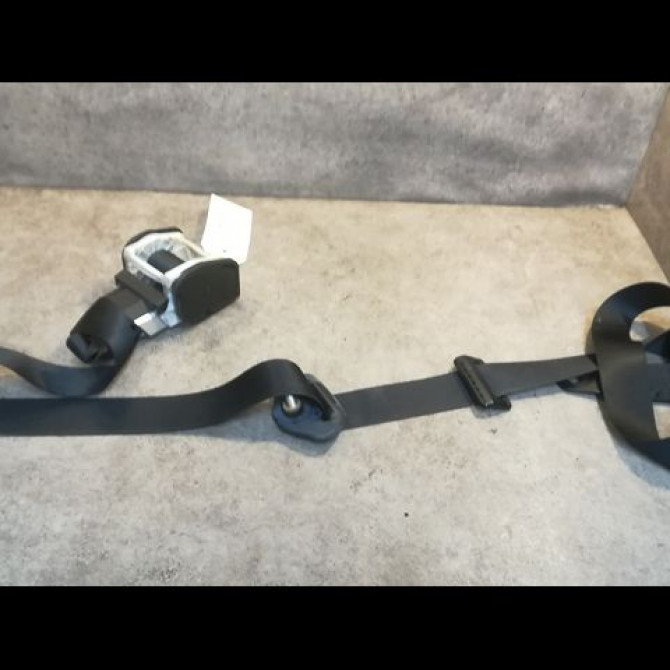 Ceinture avant droite occasion FORD FIESTA IV Phase 2 09-1999->09-2002 1.3i 1