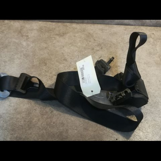 Ceinture arrière droite occasion FORD FIESTA IV Phase 2 09-1999->09-2002 1.3i 1107633 1