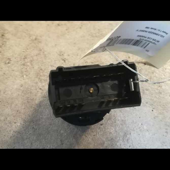 Interrupteur commande de phares occasion VOLKSWAGEN PASSAT IV Phase 1 10-1996->10-2000 1.9 TDI 115ch 8L0953513K01C 2