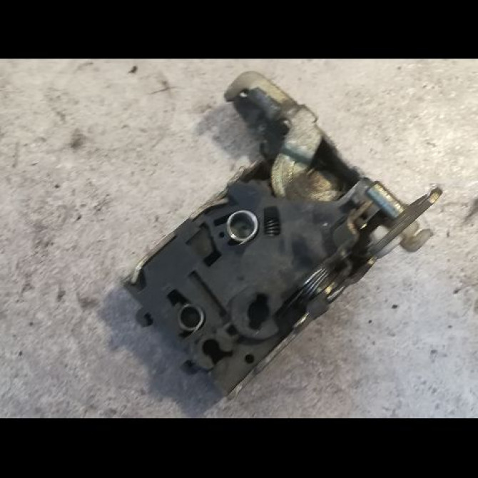 Serrure porte avd occasion PEUGEOT 405 Phase 1 07-1987->06-1992 1.9 D 913680 2