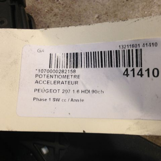 Potentiometre accelerateur occasion PEUGEOT 207 Phase 1 SW 07-2007->03-2013 1.6 HDI 90ch 3