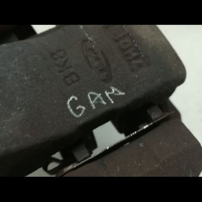 Etrier de frein avant droit occasion KIA RIO II Phase 1 09-2005->11-2009 1.5 CRDI 581901GA00 3