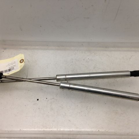 Verin droit hayon occasion AUDI A8 I Phase 1 09-1994->02-1999 4E0827552C