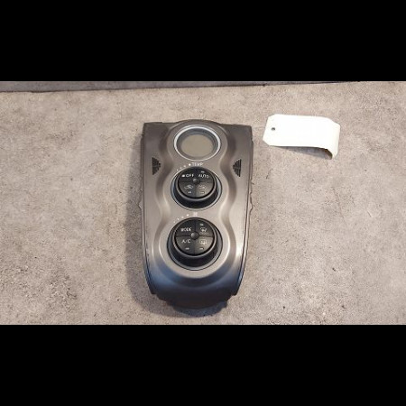 Commande de chauffage occasion TOYOTA YARIS II Phase 2 01-2009->05-2011 1.4 D-4D 90ch 559000D220B0