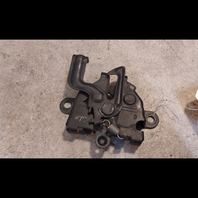 Serrure capot occasion TOYOTA YARIS II Phase 2 01-2009->05-2011 1.4 D-4D 90ch 535100D120 2