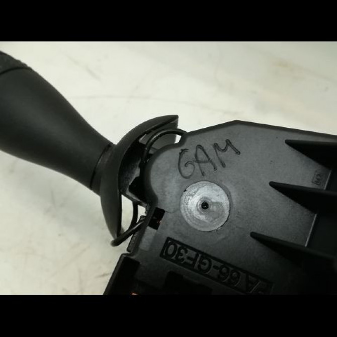 Bloc commodos occasion FORD FIESTA V Phase 2 10-2005->10-2008 1.3i 6