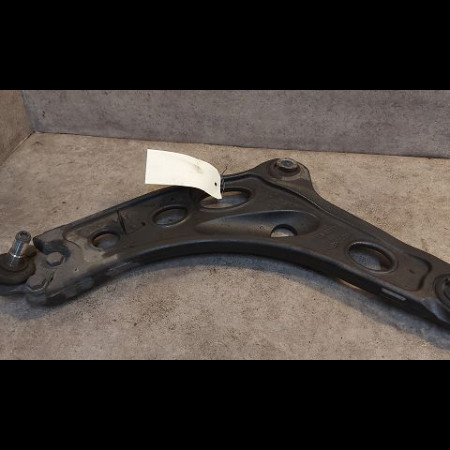 Triangle inf avg occasion RENAULT TRAFIC II Phase 2 08-2006->... 2.0 DCI 16v 115ch