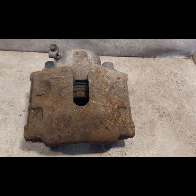 Etrier de frein avant droit occasion B.M.W. SERIE 5 III Phase 1 02-1988->06-1994 1