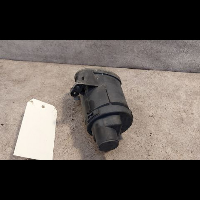 Phare antibrouillard avant droit occasion VOLKSWAGEN PASSAT IV Phase 2 10-2000->03-2005 1.9 TDI 130ch 3B7941700A 2