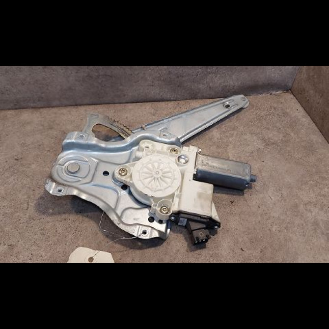 Mecanisme+moteur leve-glace ard occasion TOYOTA COROLLA IX phase 2 07-2004->08-2007 1.4 D 90ch 6983002090 1