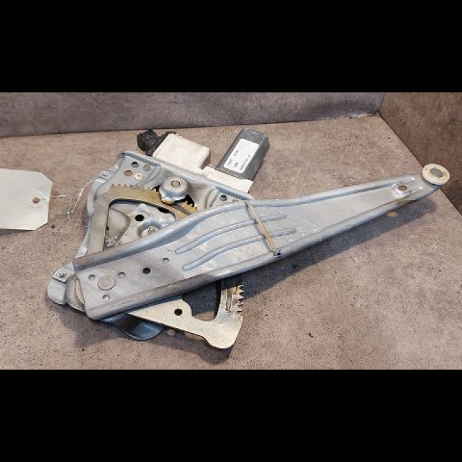 Mecanisme+moteur leve-glace ard occasion TOYOTA COROLLA IX phase 2 07-2004->08-2007 1.4 D 90ch 6983002090 2