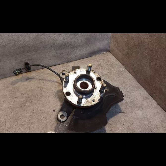 Moyeu avg occasion CHEVROLET KALOS Phase 1 03-2005->05-2008 1.4 85ch 94535249 1