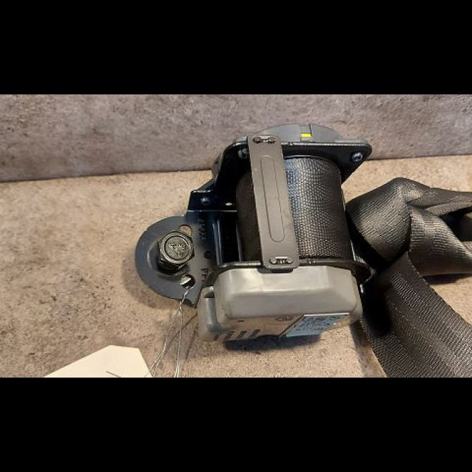 Ceinture arrière gauche occasion CHEVROLET KALOS Phase 1 03-2005->05-2008 1.4 85ch 96454826 1