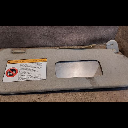 Pare-soleil droit occasion CHEVROLET KALOS Phase 1 03-2005->05-2008 1.4 85ch 96650104