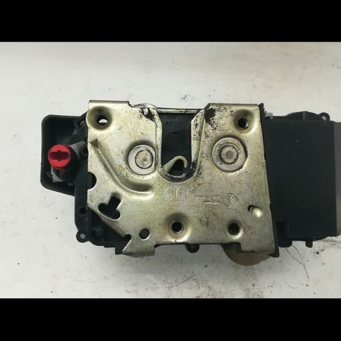 Serrure porte ard occasion PEUGEOT 406 Phase 2 04-1999->04-2004 913870 1