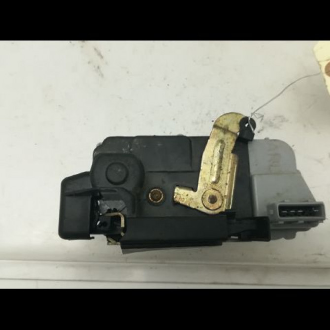 Serrure porte ard occasion PEUGEOT 406 Phase 2 04-1999->04-2004 913870 2