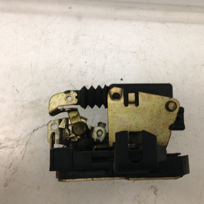 Serrure porte avd occasion RENAULT MEGANE I Phase 2 03-1999->06-2003 1.6 16v 7701470456 2