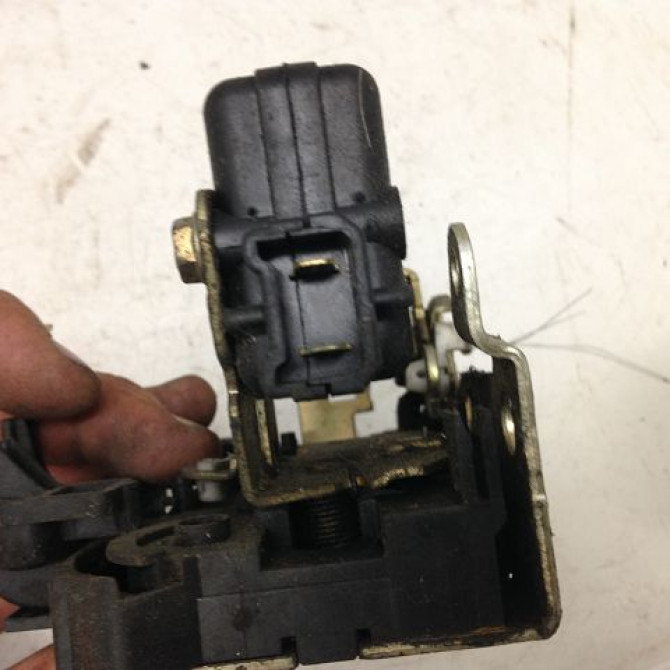 Serrure porte avd occasion RENAULT MEGANE I Phase 2 03-1999->06-2003 1.6 16v 7701470456 3