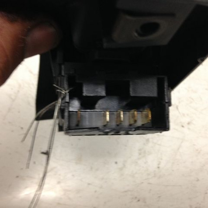 Commande lève-glace porte avant droite occasion FIAT PALIO Phase 1 03-1998->12-2002 3