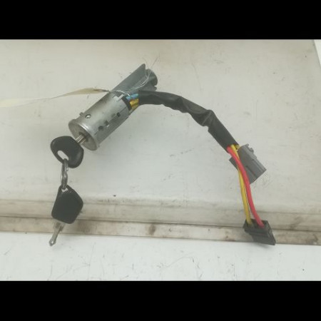 Antivol de direction occasion PEUGEOT 405 Phase 1 07-1987->06-1992 1.9 416240