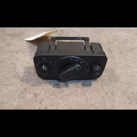 Interrupteur commande de phares occasion FORD FIESTA VI Phase 1 10-2008->11-2012 1.4 TDCI 68ch 1515201