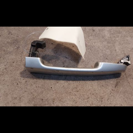 Poignee ext porte arg occasion TOYOTA COROLLA IX phase 2 07-2004->08-2007 1.4 D 90ch 6921105903