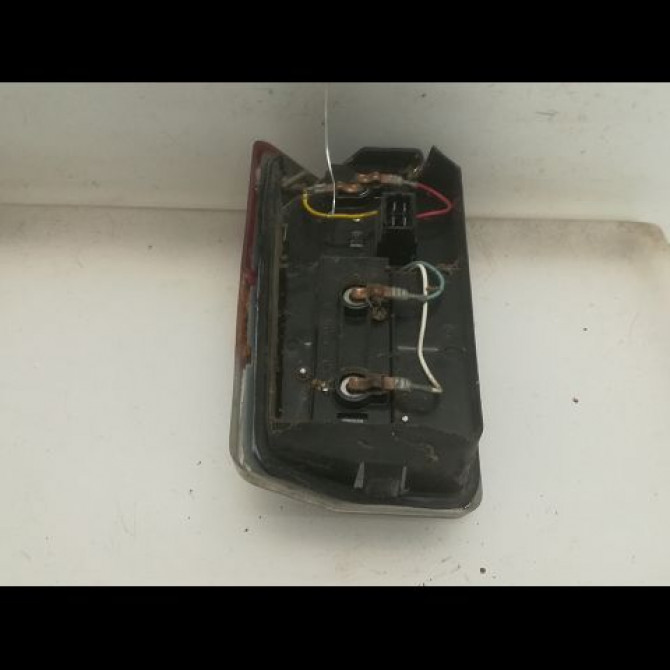 Feu arrière droit occasion PEUGEOT J5 Phase 2 07-1990->06-1994 2.5 D 8v 95ch 2