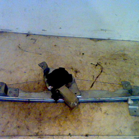 Mecanisme + moteur lève-glace avant droit occasion DACIA SANDERO I Phase 1 06-2008->10-2012 1.5 DCI 85ch 8200733828