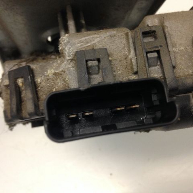 Moteur essuie-glace avant occasion CITROEN C5 I Phase 1 03-2001->09-2004 2.2 HDi 00006405J2 3