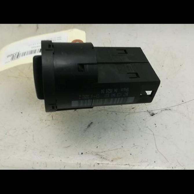 Commande eclairage occasion VOLKSWAGEN GOLF IV GOLF IV Phase 1 1998-01-01->2005-06-30 1.9 TDI 100ch 1C094153120H 2