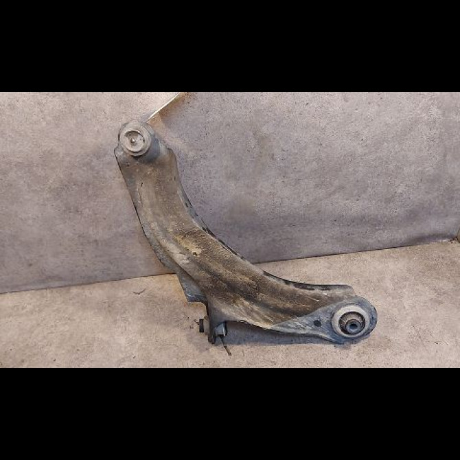 Triangle inf avg occasion RENAULT CLIO IV Phase 2 08-2016->... 1.5 DCI 90ch 2