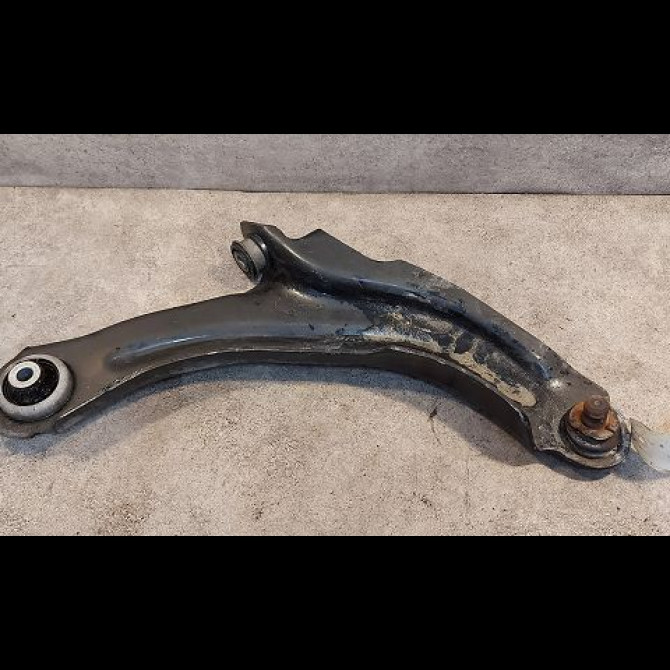 Triangle inf avd occasion RENAULT CLIO IV Phase 2 08-2016->... 1.5 DCI 90ch 1