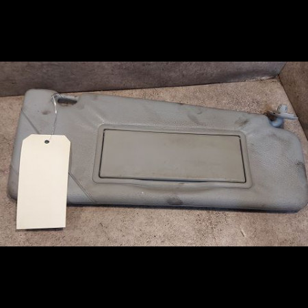 Pare-soleil droit occasion RENAULT LAGUNA I Phase 2 04-1998->11-2000 1.9 DTI 7701045868