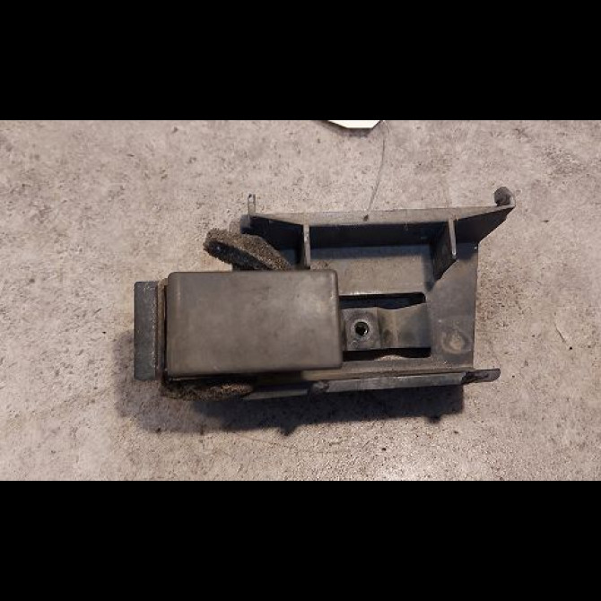 Poignee int porte avg occasion RENAULT SUPER 5 Phase 1 10-1984->12-1996 1.1i 48ch 7700758066 1