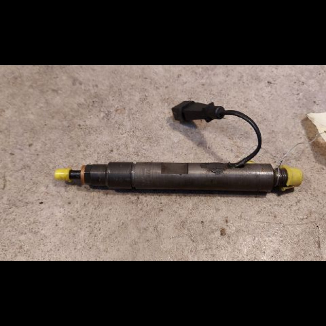 occasion RENAULT LAGUNA I Phase 2 04-1998->11-2000 1.9 DTI 7700875036 2