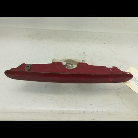 Feux stop supplementaire occasion RENAULT LAGUNA II Phase 1 11-2000->03-2005 1.9 DCI 120ch 8200002496