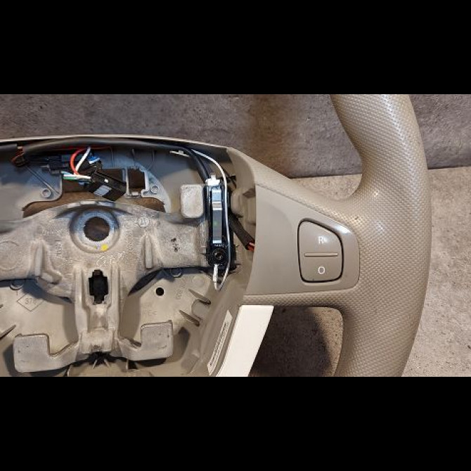 Volant de direction occasion RENAULT ZOE Phase 1 10-2012->... 2