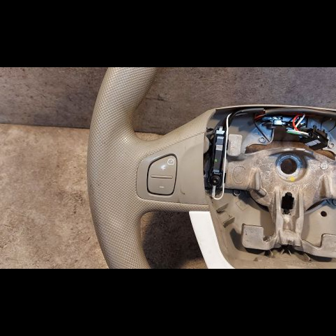 Volant de direction occasion RENAULT ZOE Phase 1 10-2012->... 3