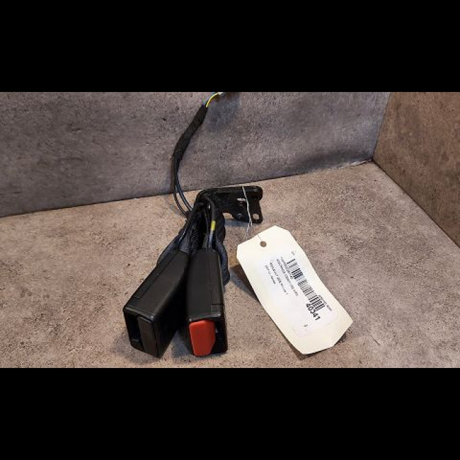 Ancrage ceinture arrière gauche occasion RENAULT ZOE Phase 1 10-2012->... 1