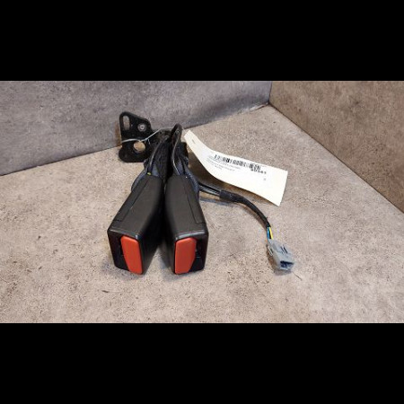 Ancrage ceinture arrière droit occasion RENAULT ZOE Phase 1 10-2012->...