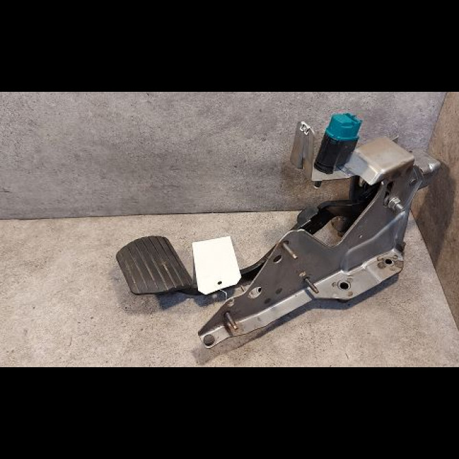 Pedalier complet occasion RENAULT ZOE Phase 1 10-2012->... 1